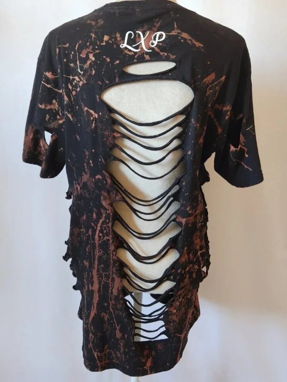 Next Level Apparel Women's Size Medium Be Comfortable In The Skin You're In Tee - Picture 10 of 13